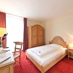 Economy Kamer